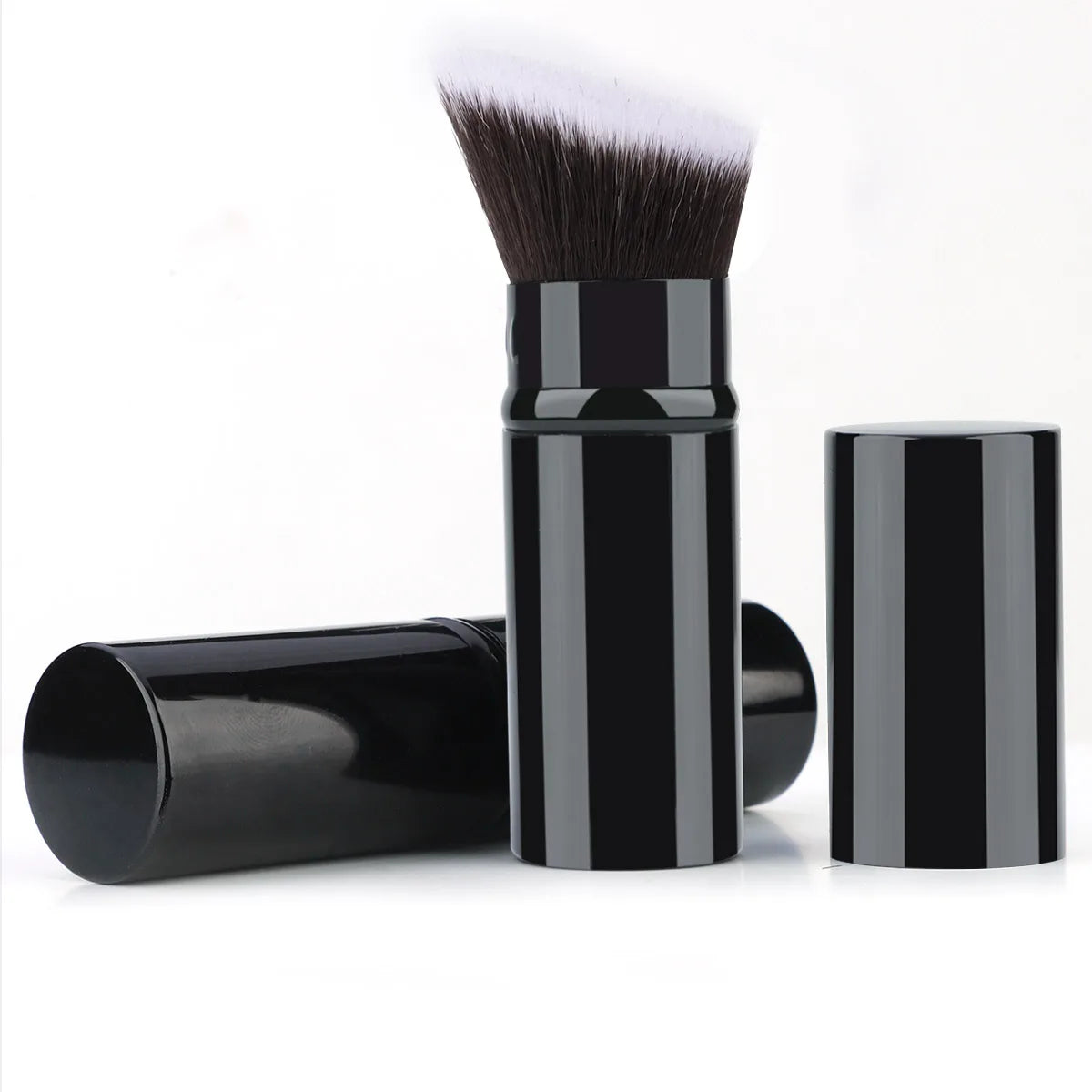 Retractable Mini Powder Brush – Portable & Multifunctional