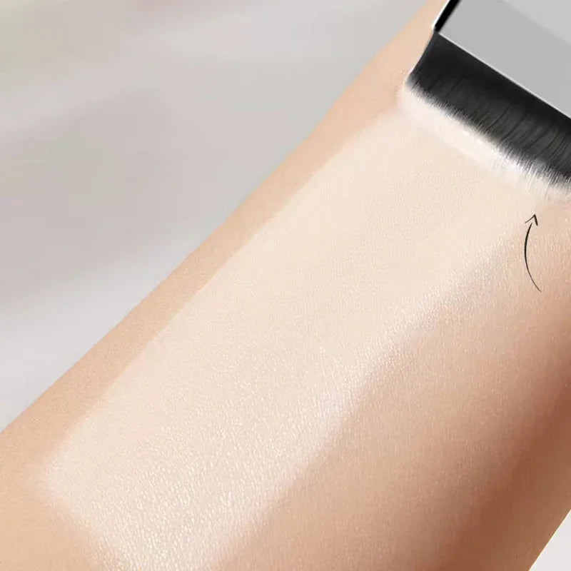 Korean Ultra-Thin One-Line Foundation & Concealer Brush